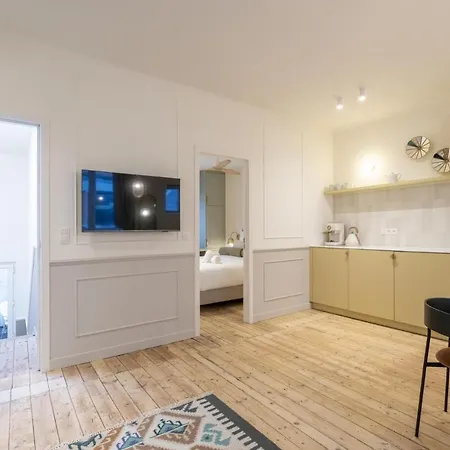 Shway Le Pierre Apartment Antwerp